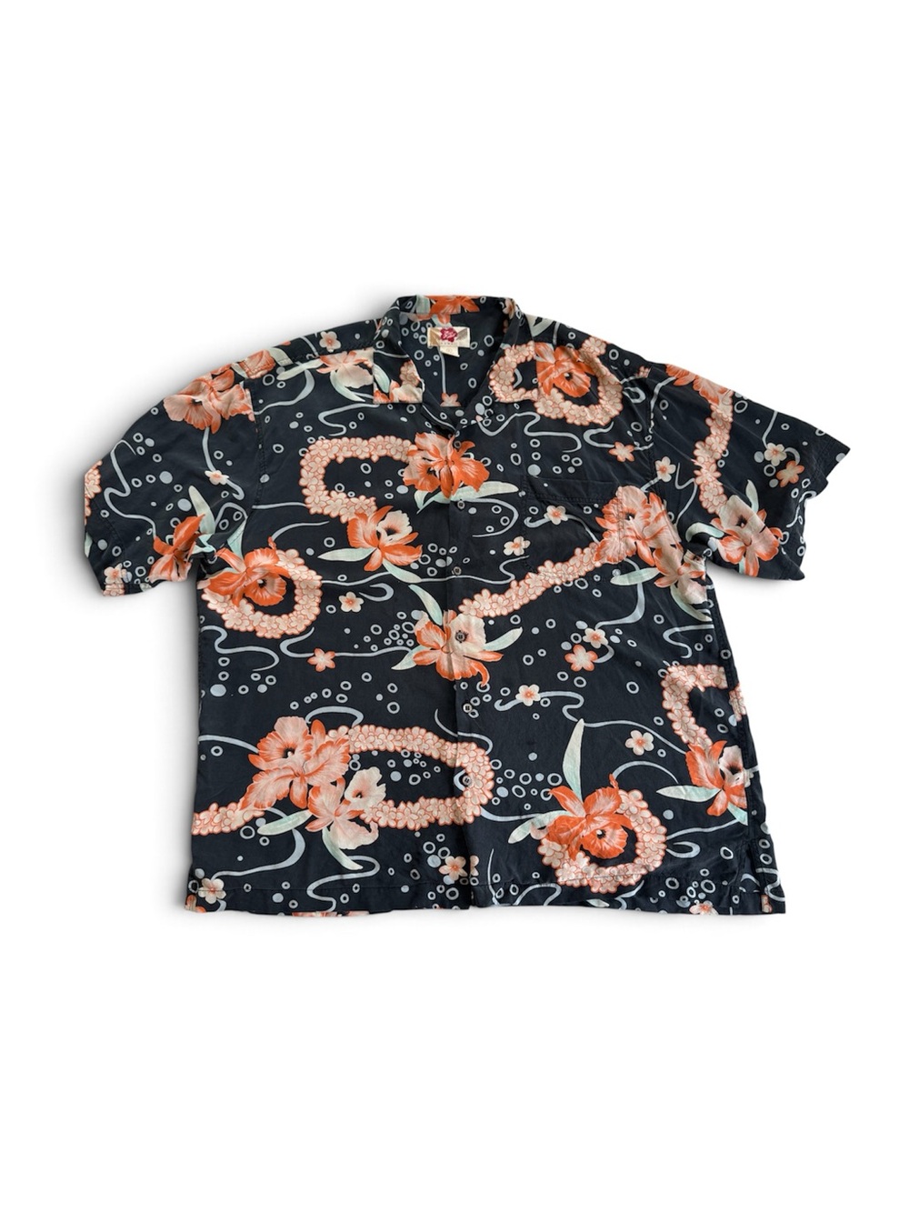 Men's Black 100% Silk Hawaiian Floral Short-Sleeve Shirt with Coral Accents